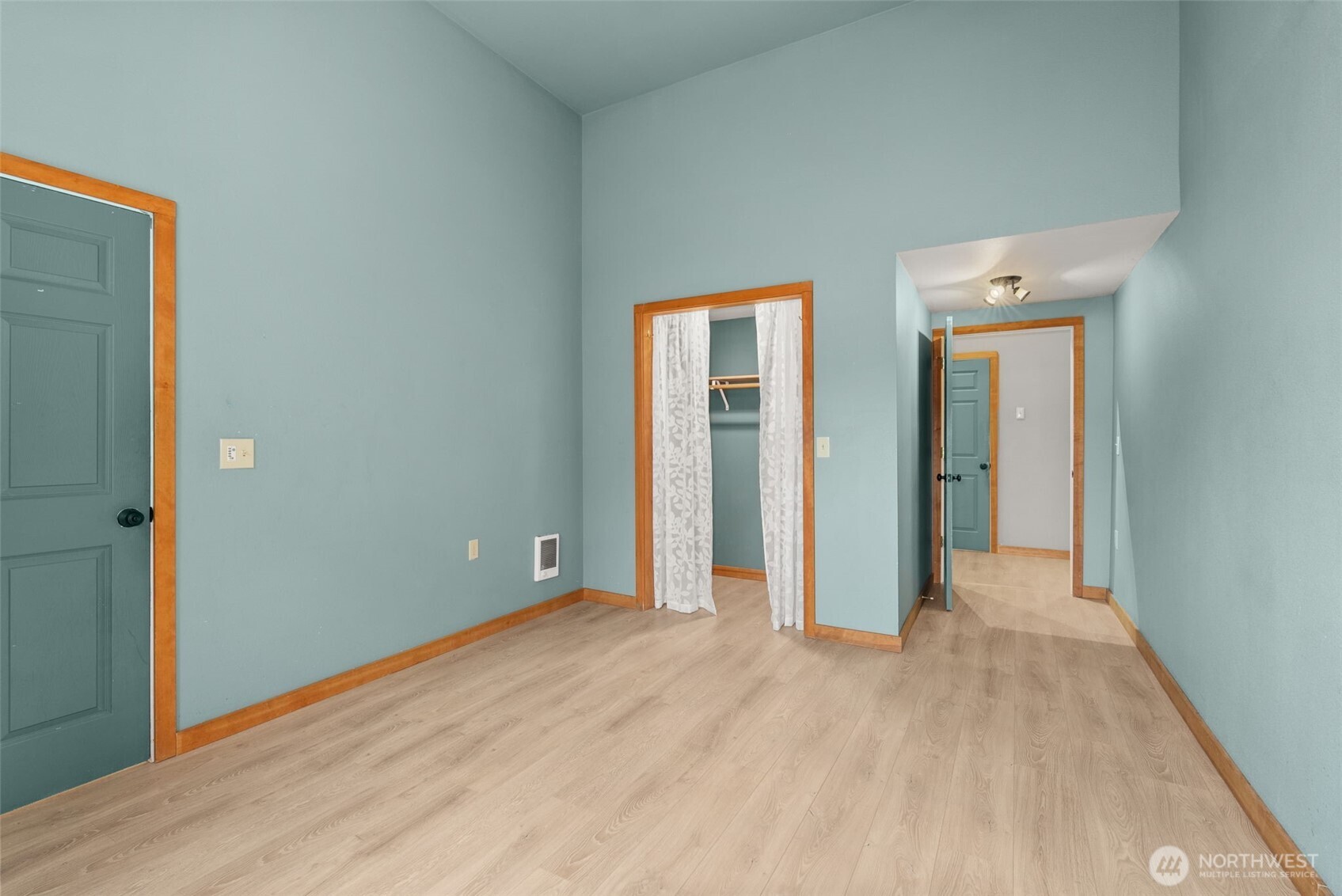 9415 Delphi Road Property Photo 12