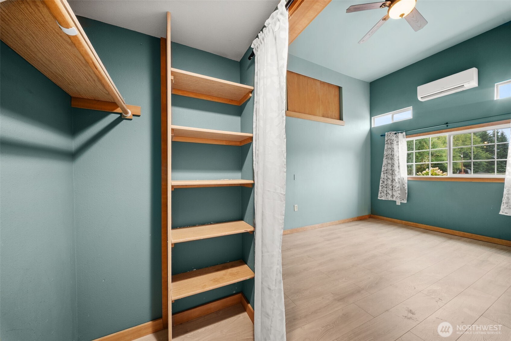 9415 Delphi Road Property Photo 13