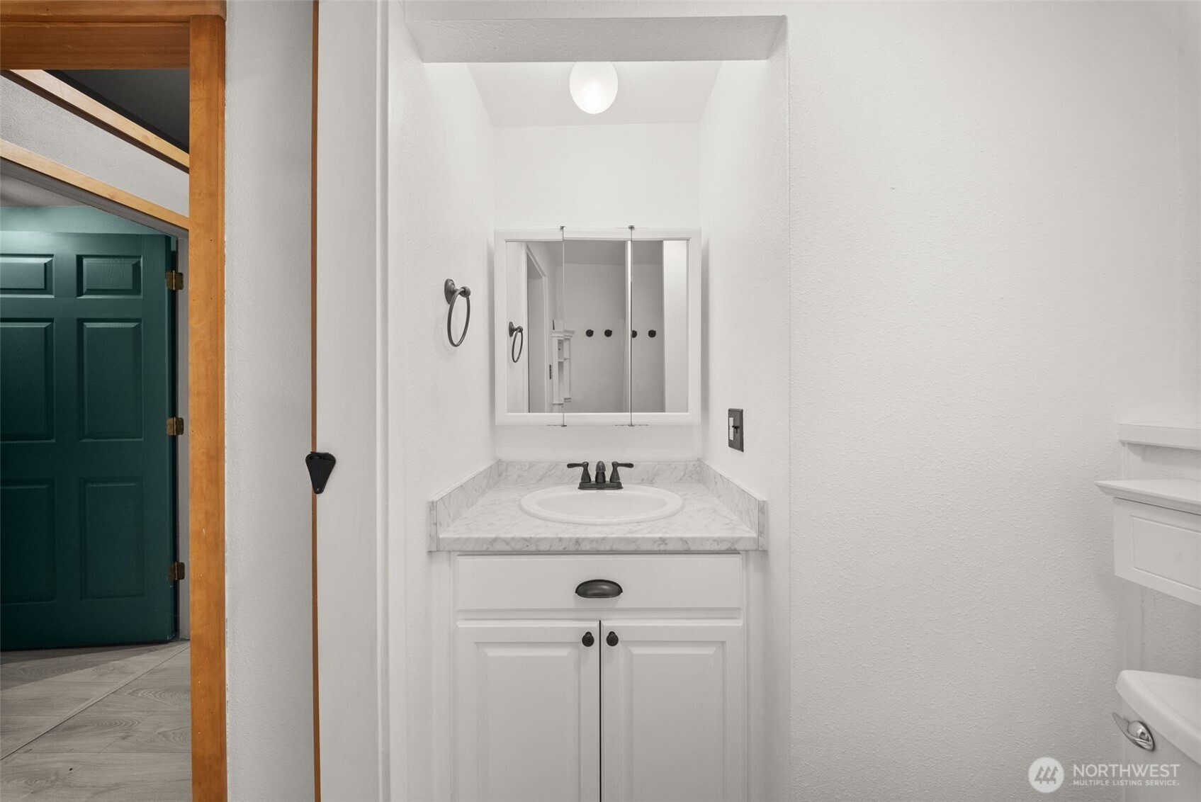 9415 Delphi Road Property Photo 15