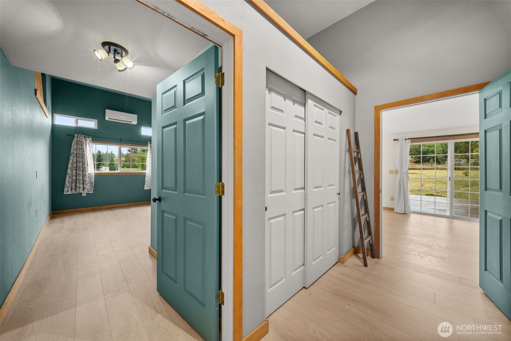 9415 Delphi Road Property Photo 17