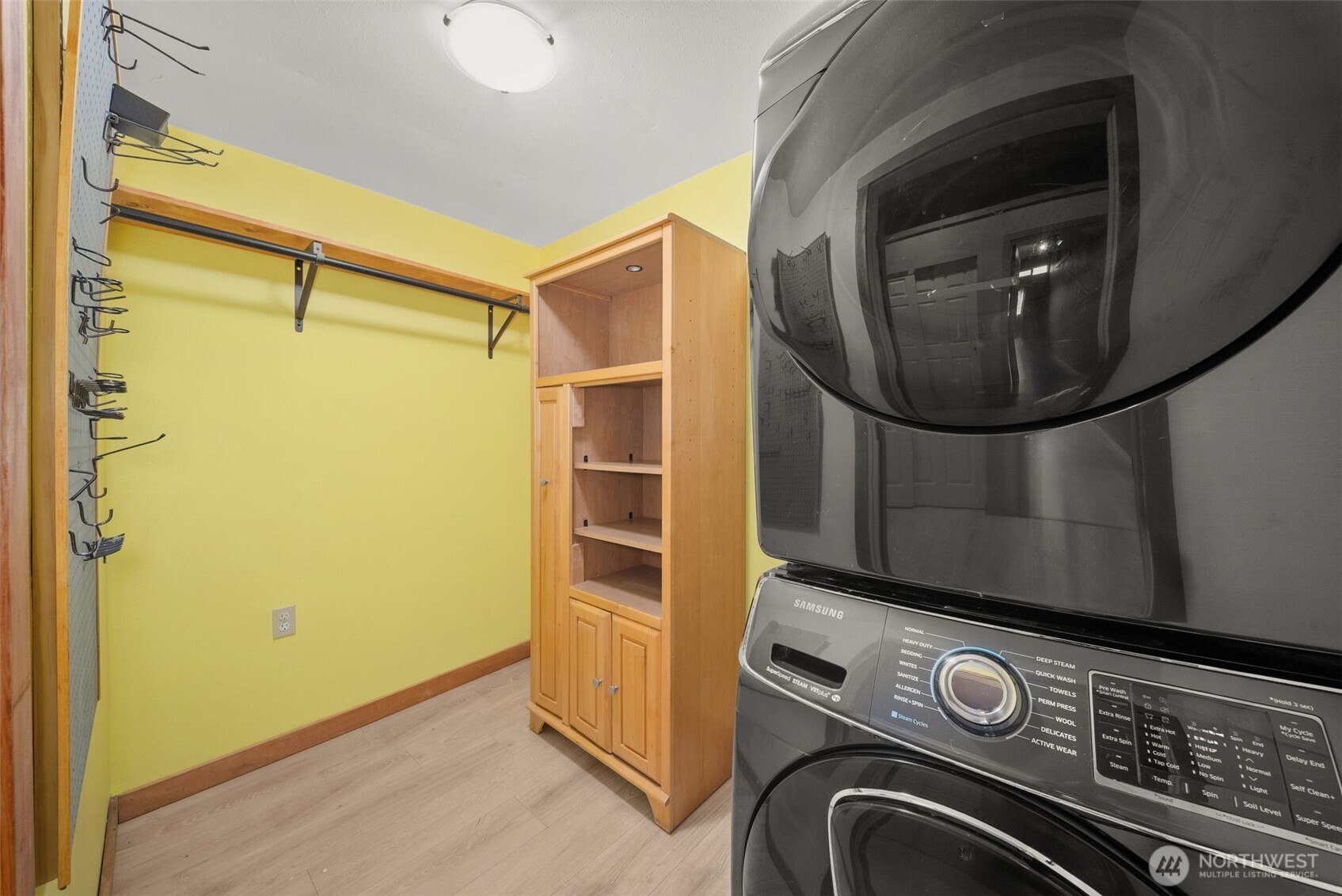 9415 Delphi Road Property Photo 22