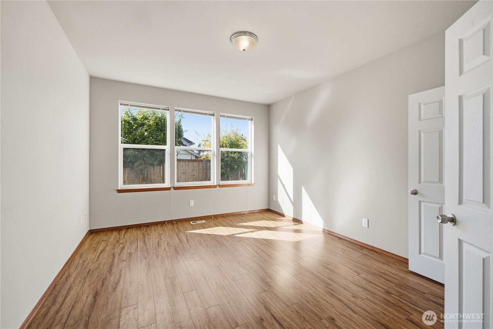 1752 S Prospect Lane Property Photo 16