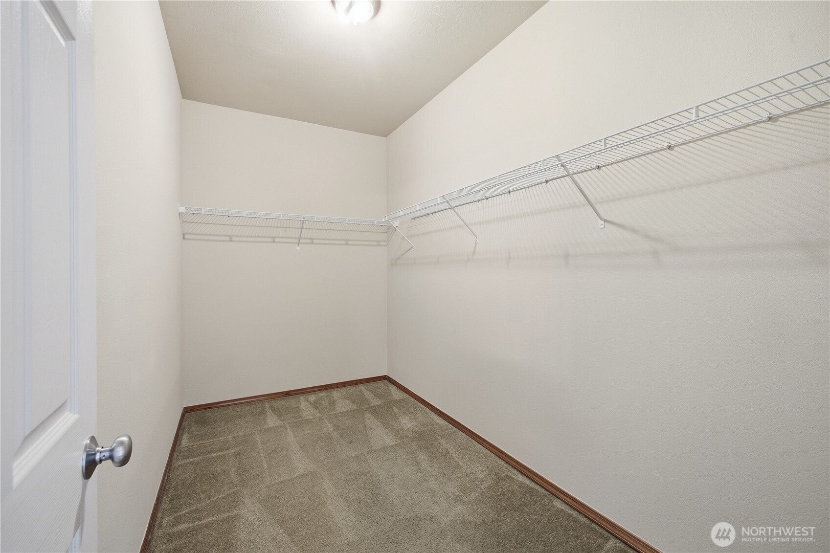1752 S Prospect Lane Property Photo 19