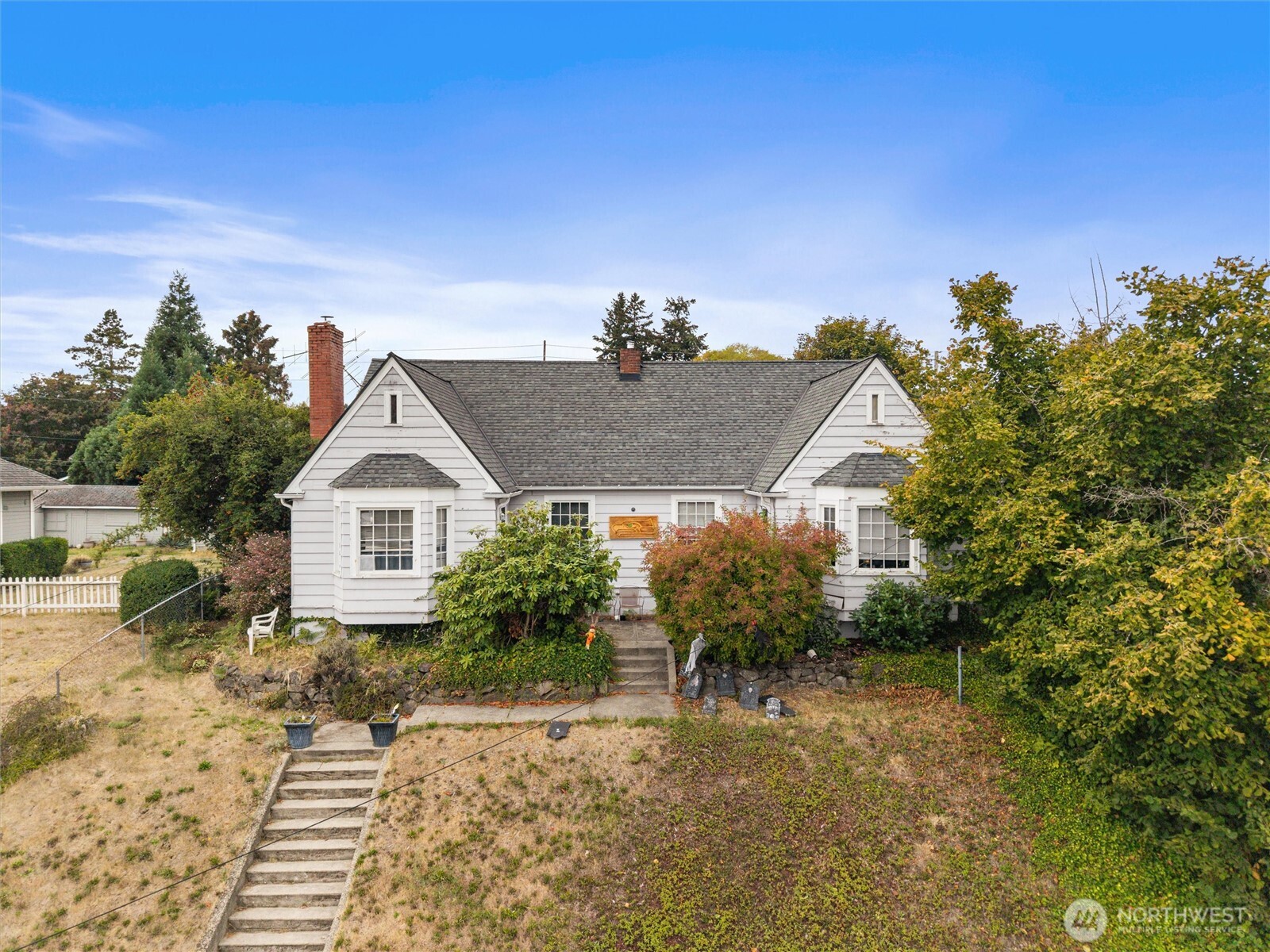 1327 Park Avenue Property Photo 1