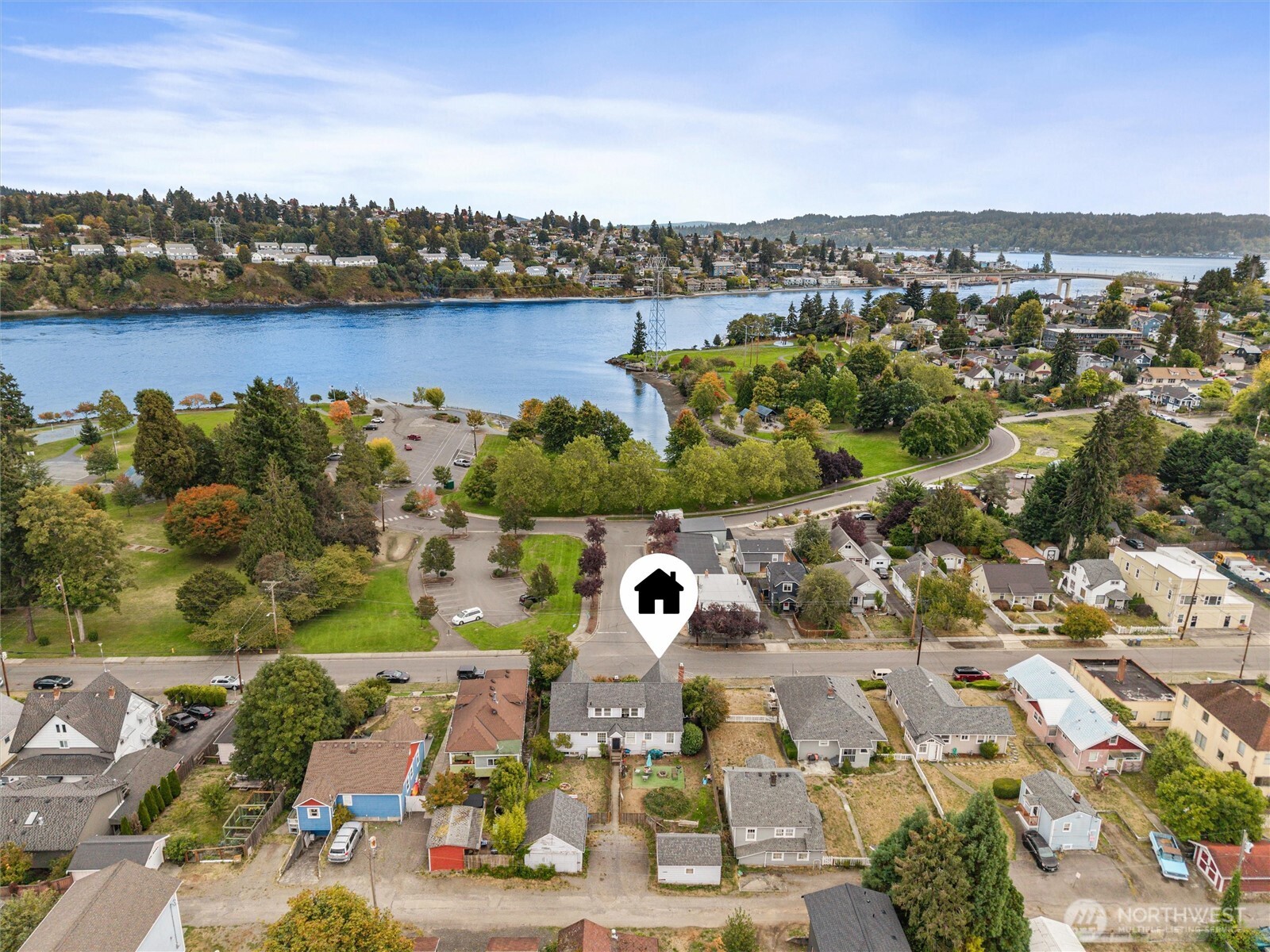 1327 Park Avenue Property Photo 4