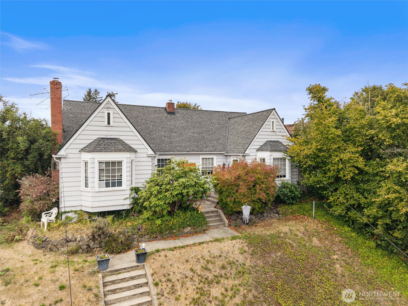 1327 Park Avenue Property Photo 22
