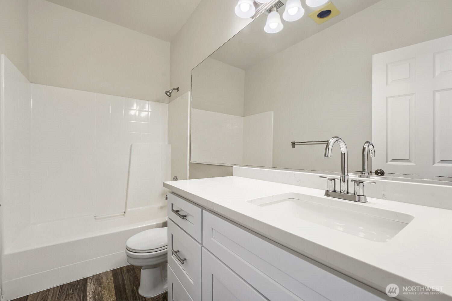 1800 Ne 40th Street F3 Property Photo 16