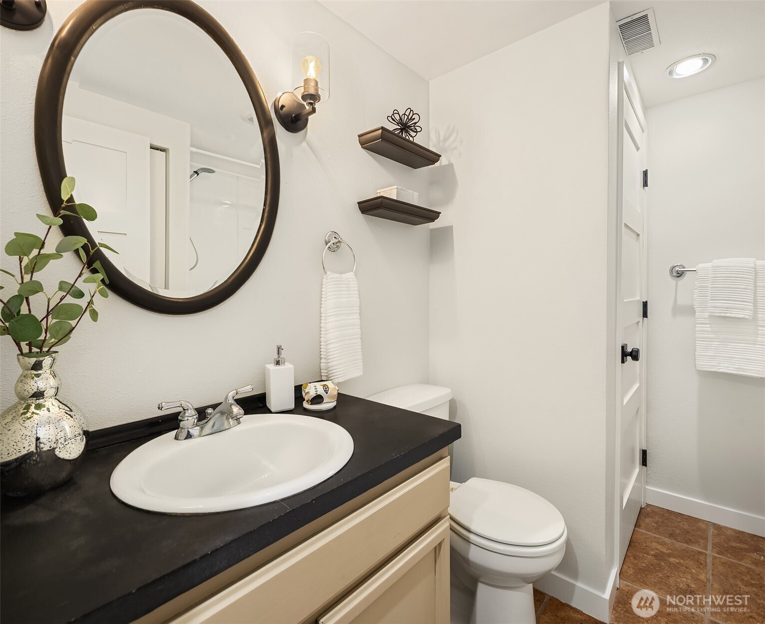 9 Mt Pilchuck Avenue Property Photo 34