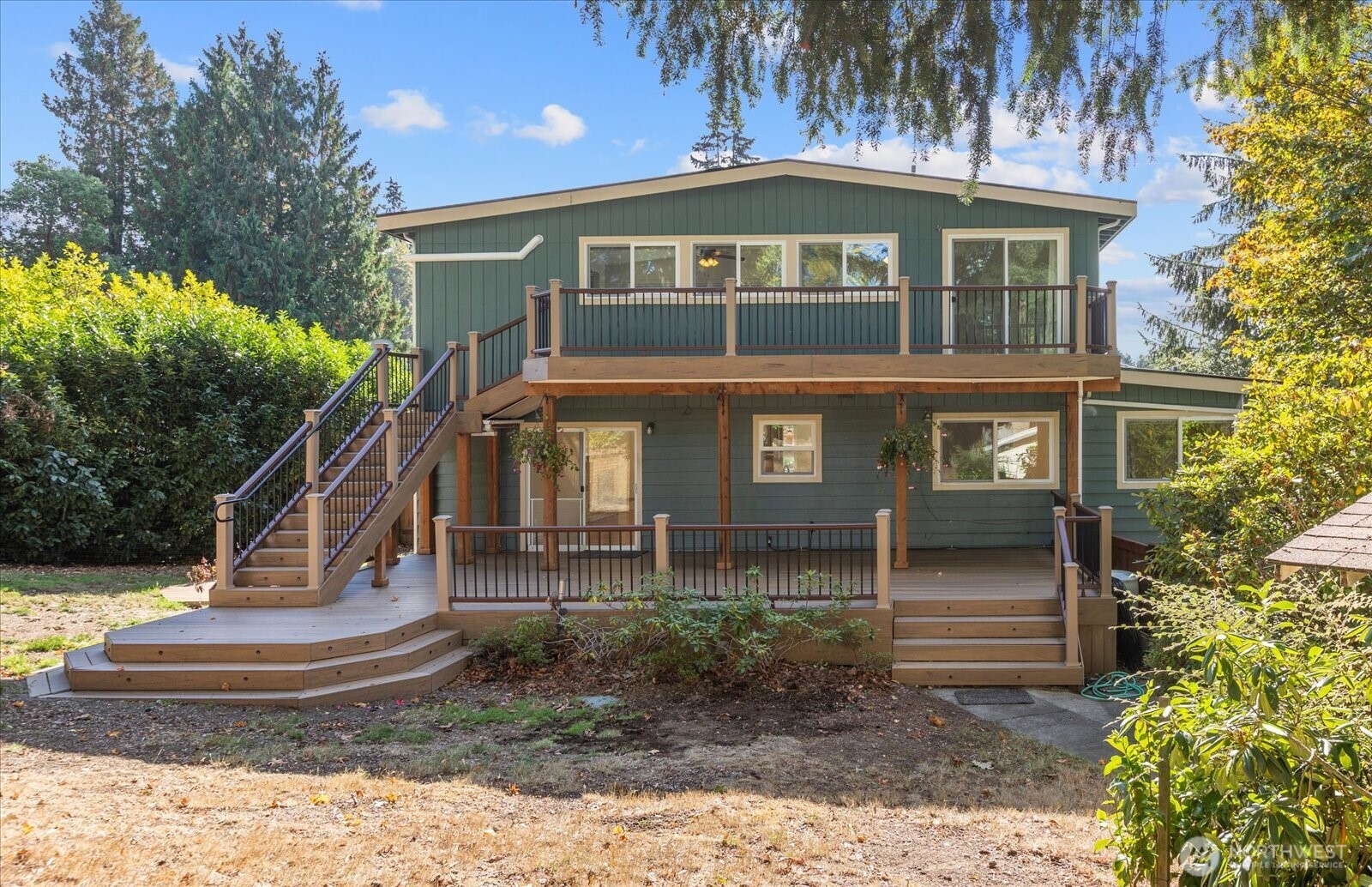 22303 59th Place Property Photo 3