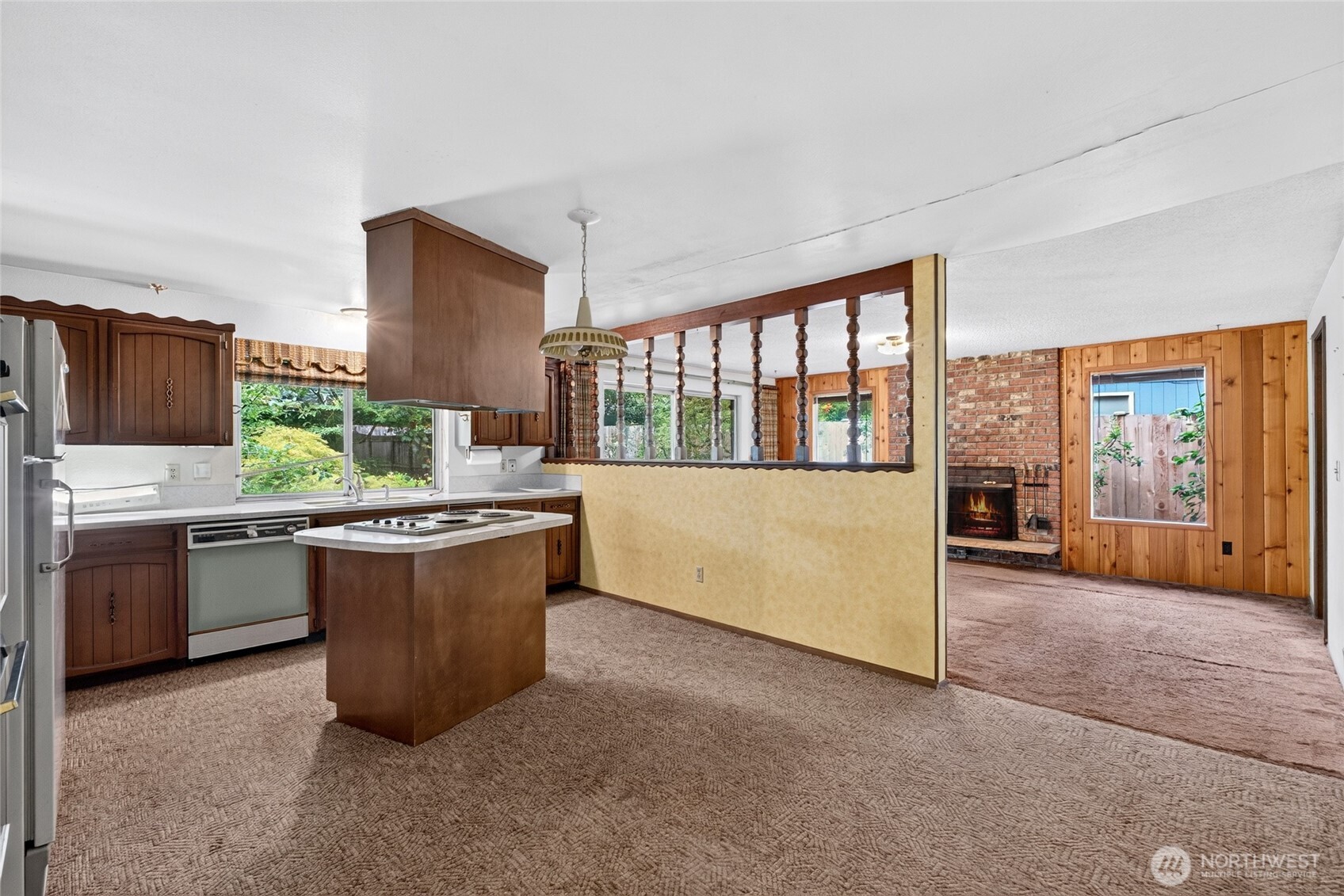 1748 Camden Park Drive Property Photo 12