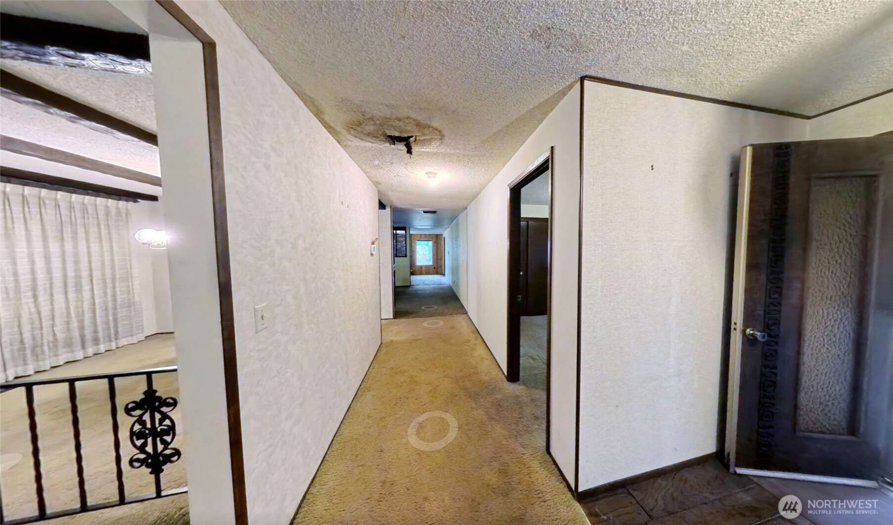 1748 Camden Park Drive Property Photo 17