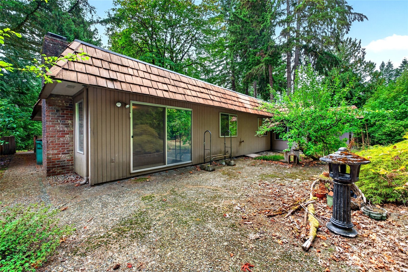 1748 Camden Park Drive Property Photo 34