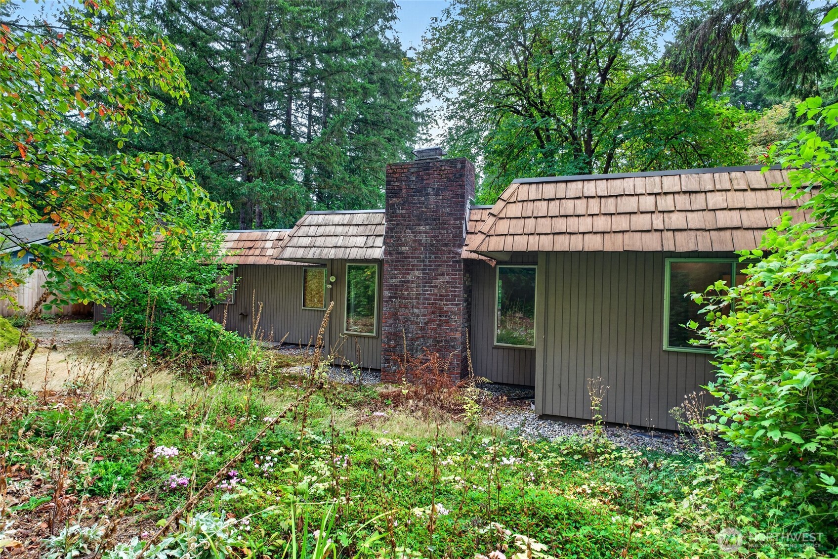 1748 Camden Park Drive Property Photo 35