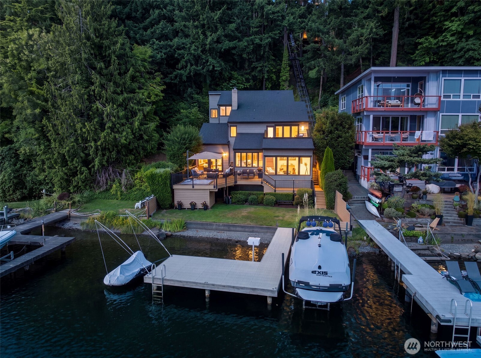 2002 W Lake Sammamish Parkway Property Photo 40
