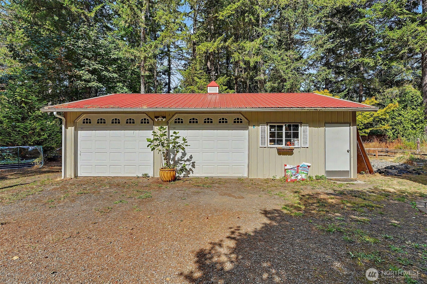 10017 137th Street Property Photo 16