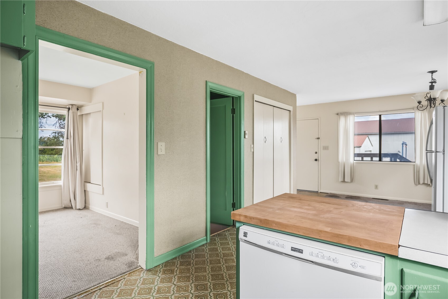 9939 Padilla Heights Road Property Photo 7
