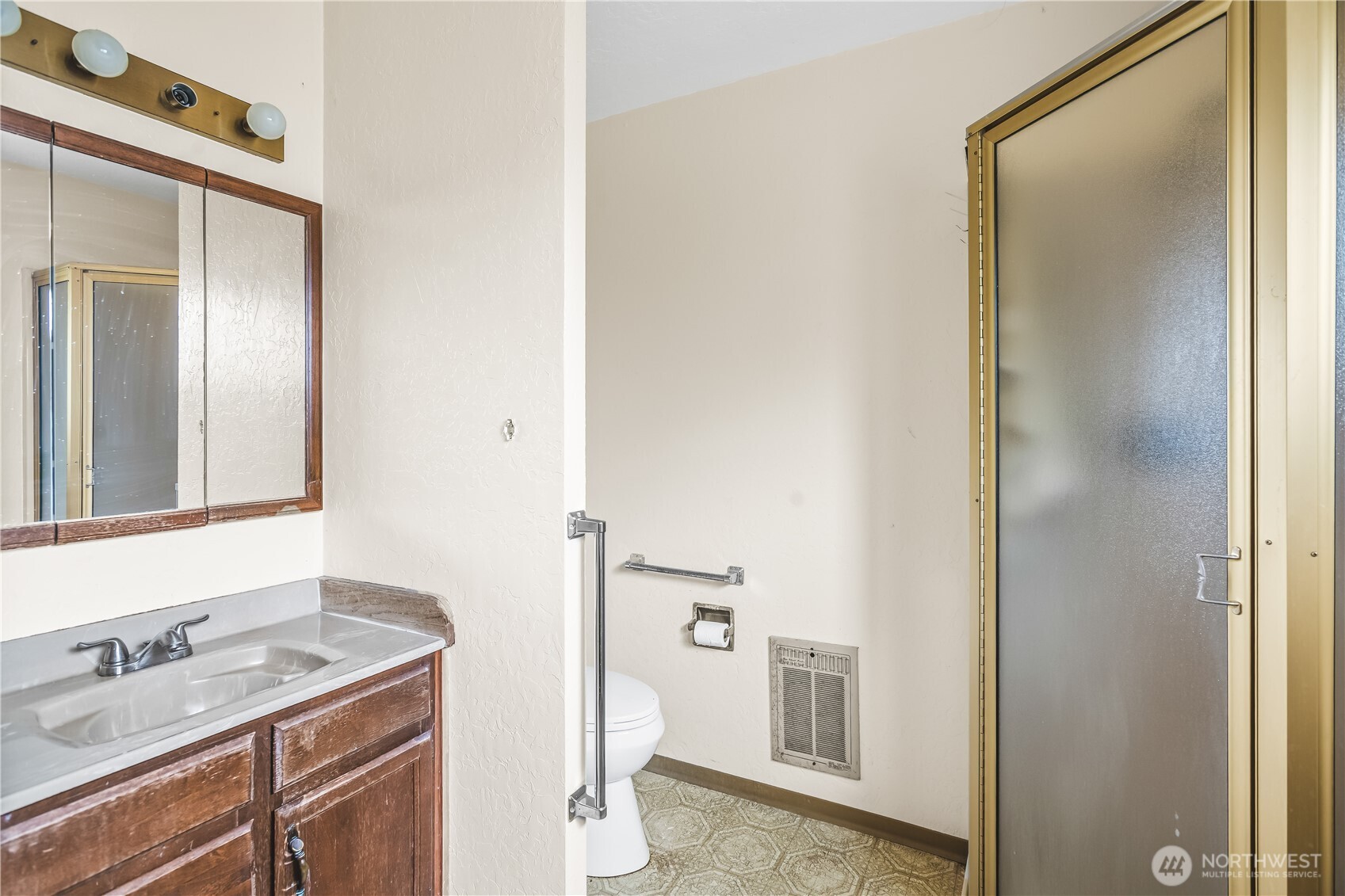 9939 Padilla Heights Road Property Photo 15