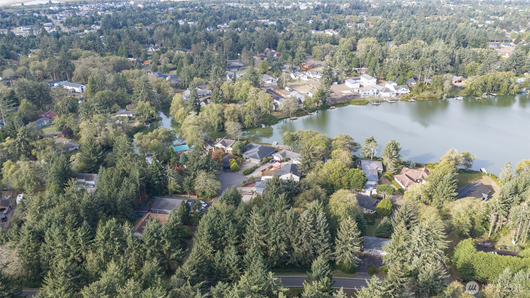 753 Duck Lake Drive Property Photo 4