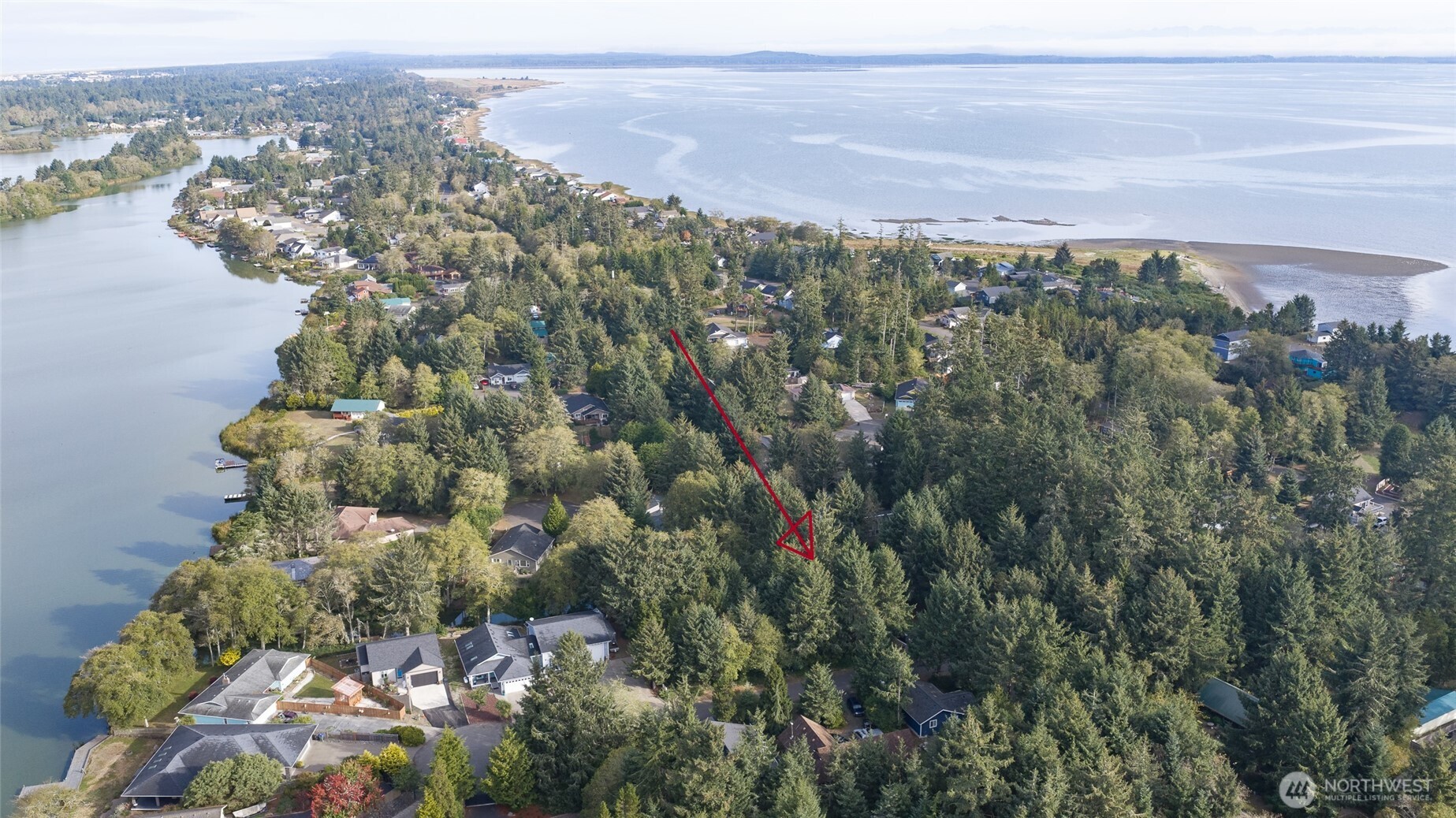 753 Duck Lake Drive Property Photo 11