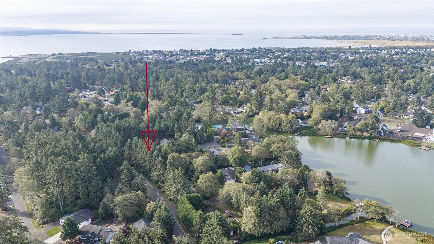 753 Duck Lake Drive Property Photo 15