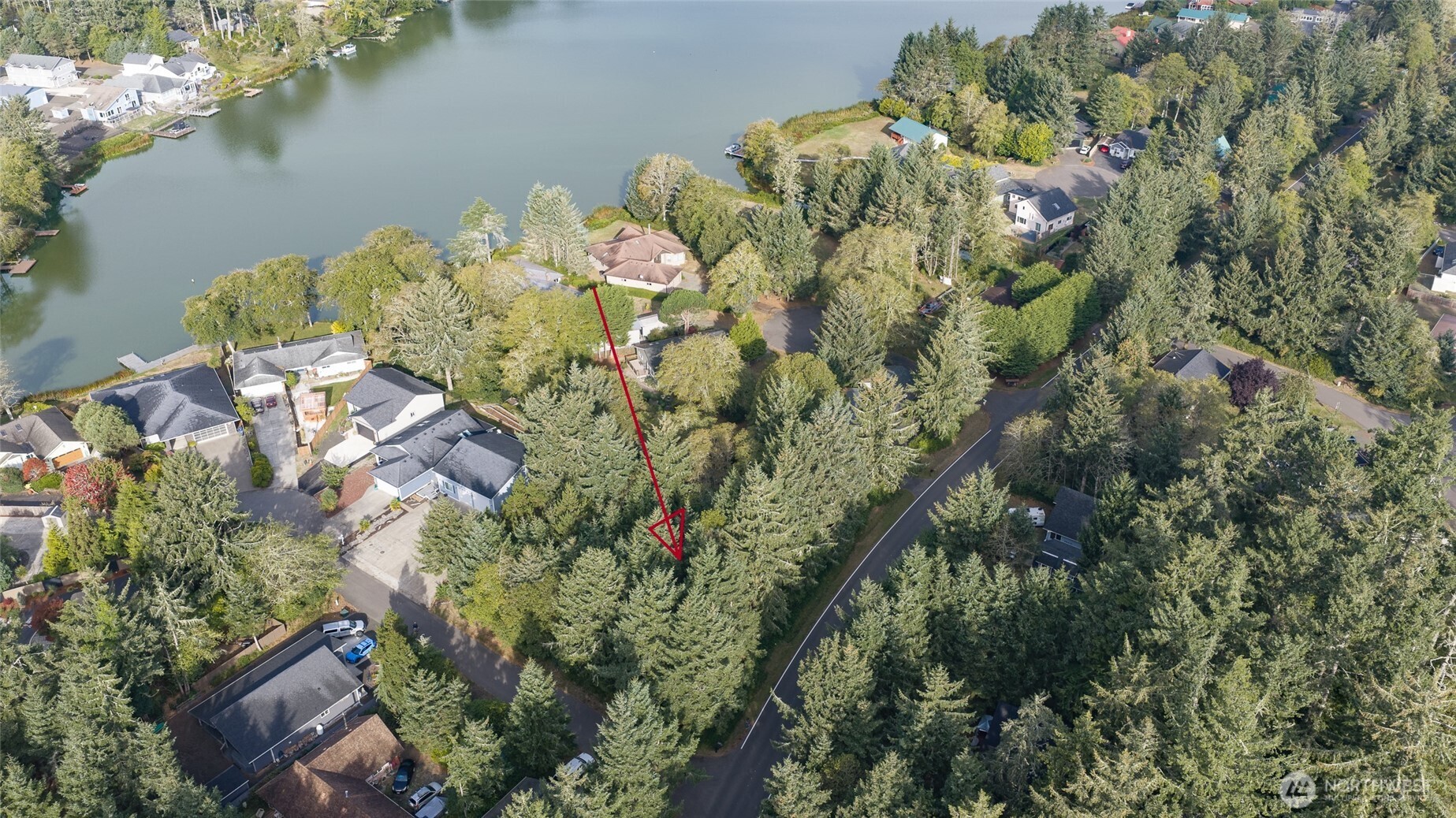 753 Duck Lake Drive Property Photo 19