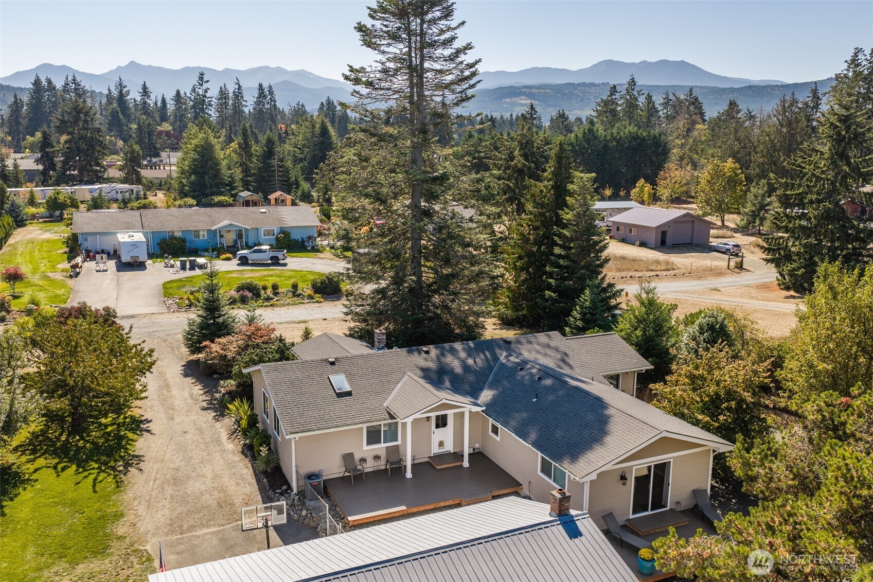 160 Lorraine Drive Property Photo 1