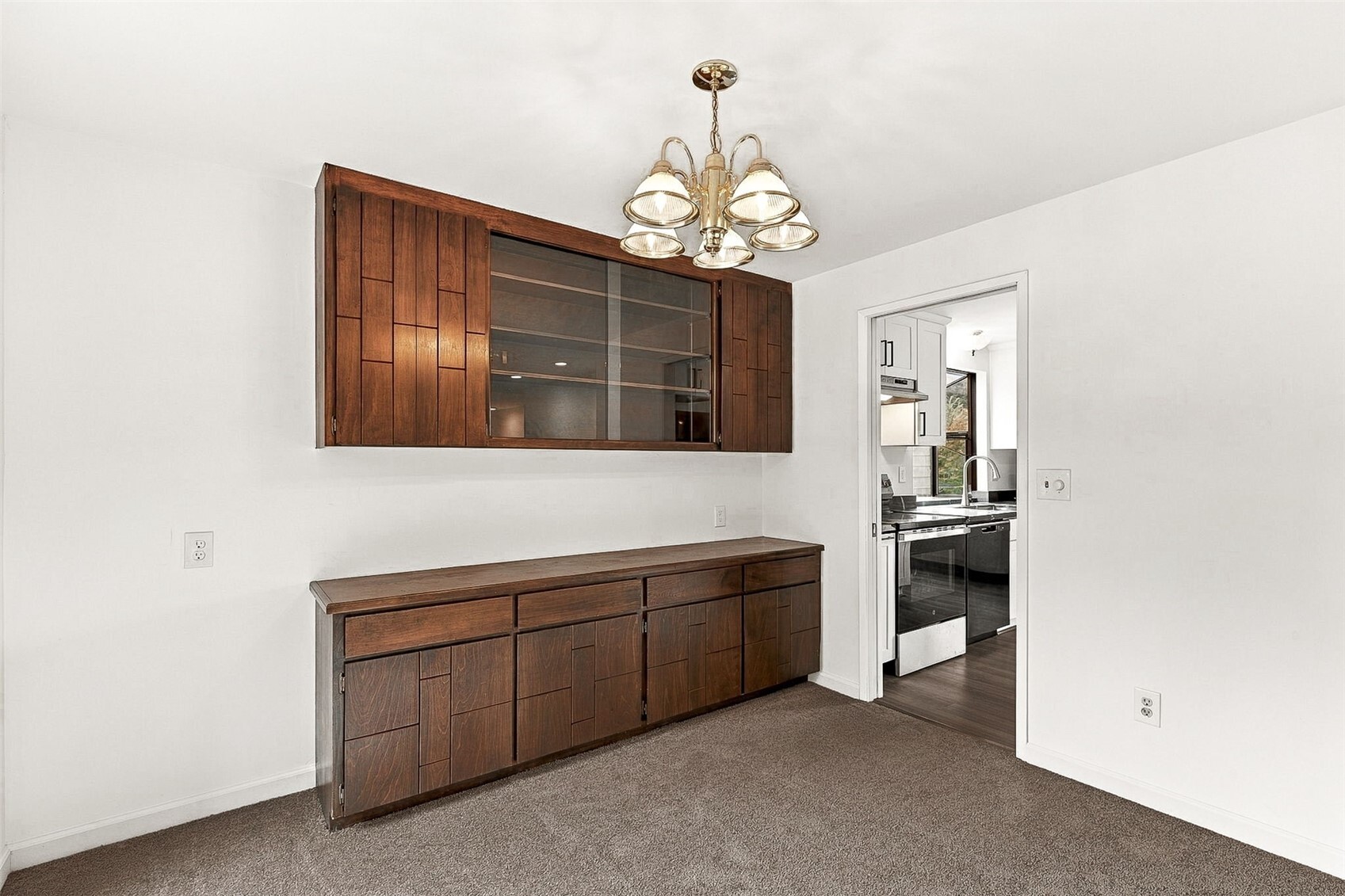 5308 145th Street Property Photo 11