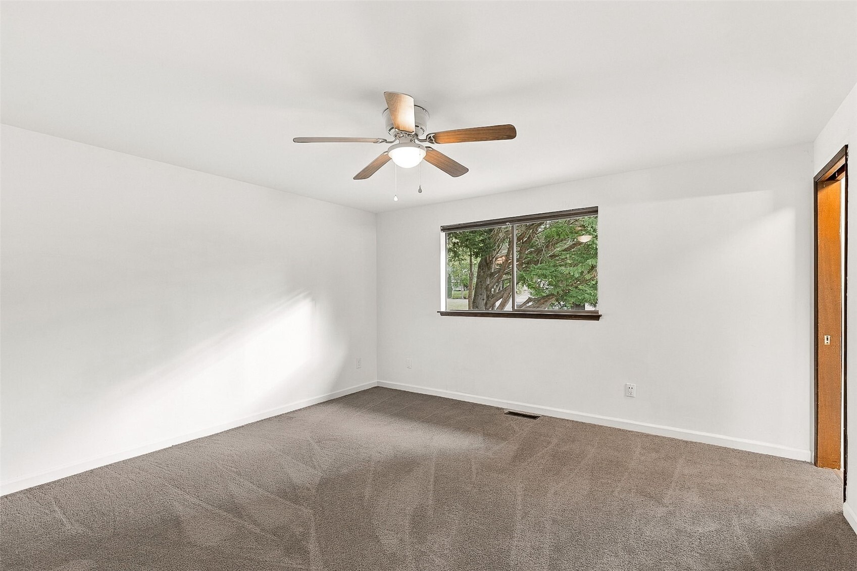 5308 145th Street Property Photo 15