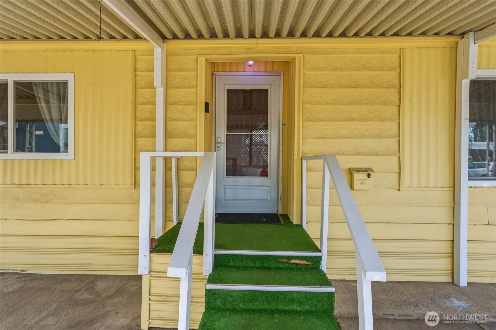 1304 Tollgate Lane Property Photo 6