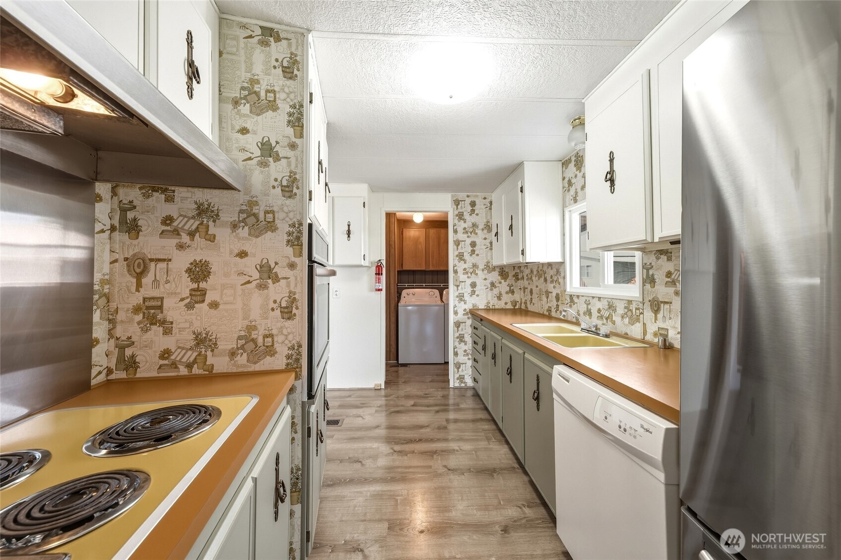 1304 Tollgate Lane Property Photo 10