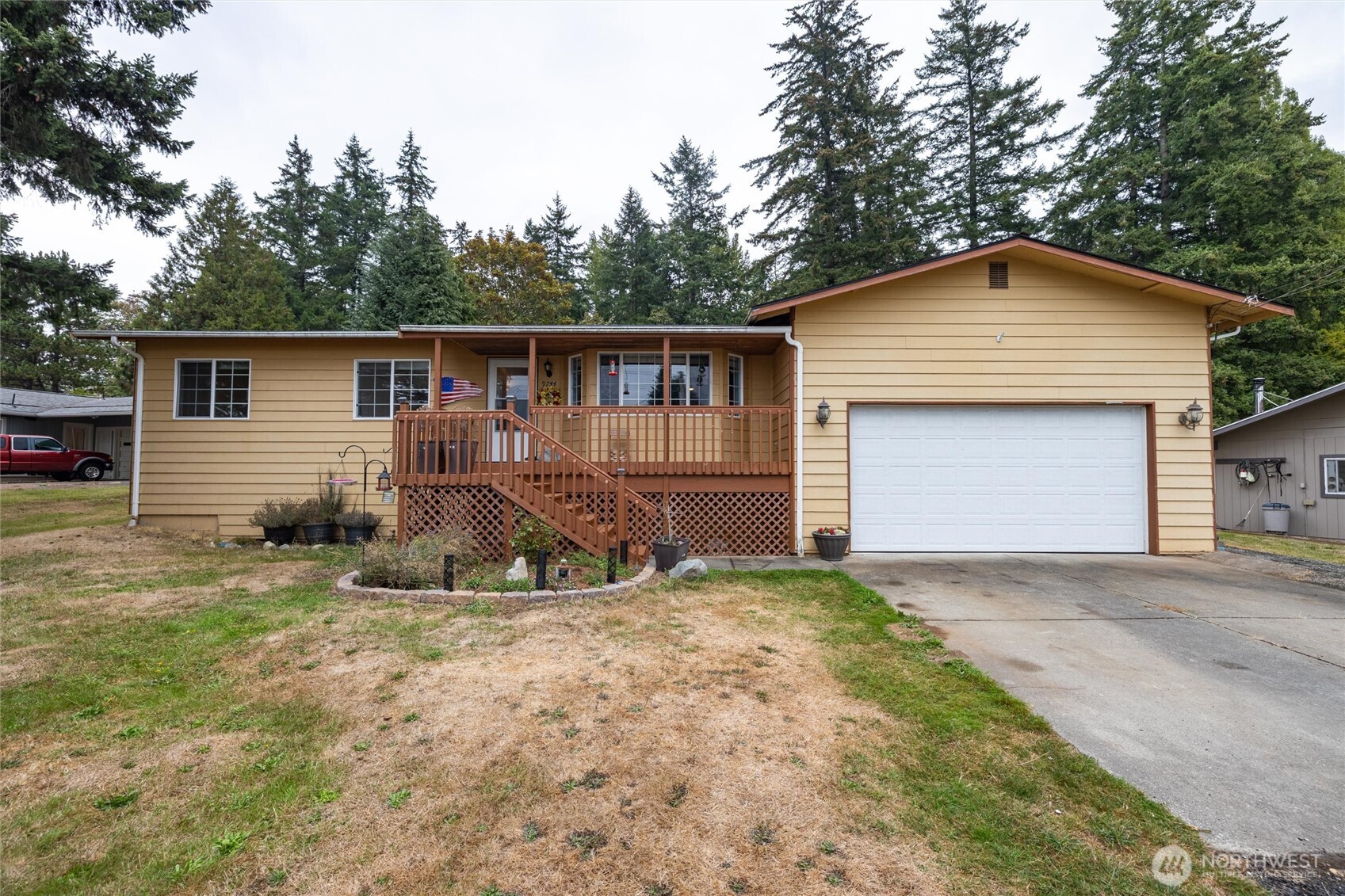 9744 Vista Terrace Property Photo 1