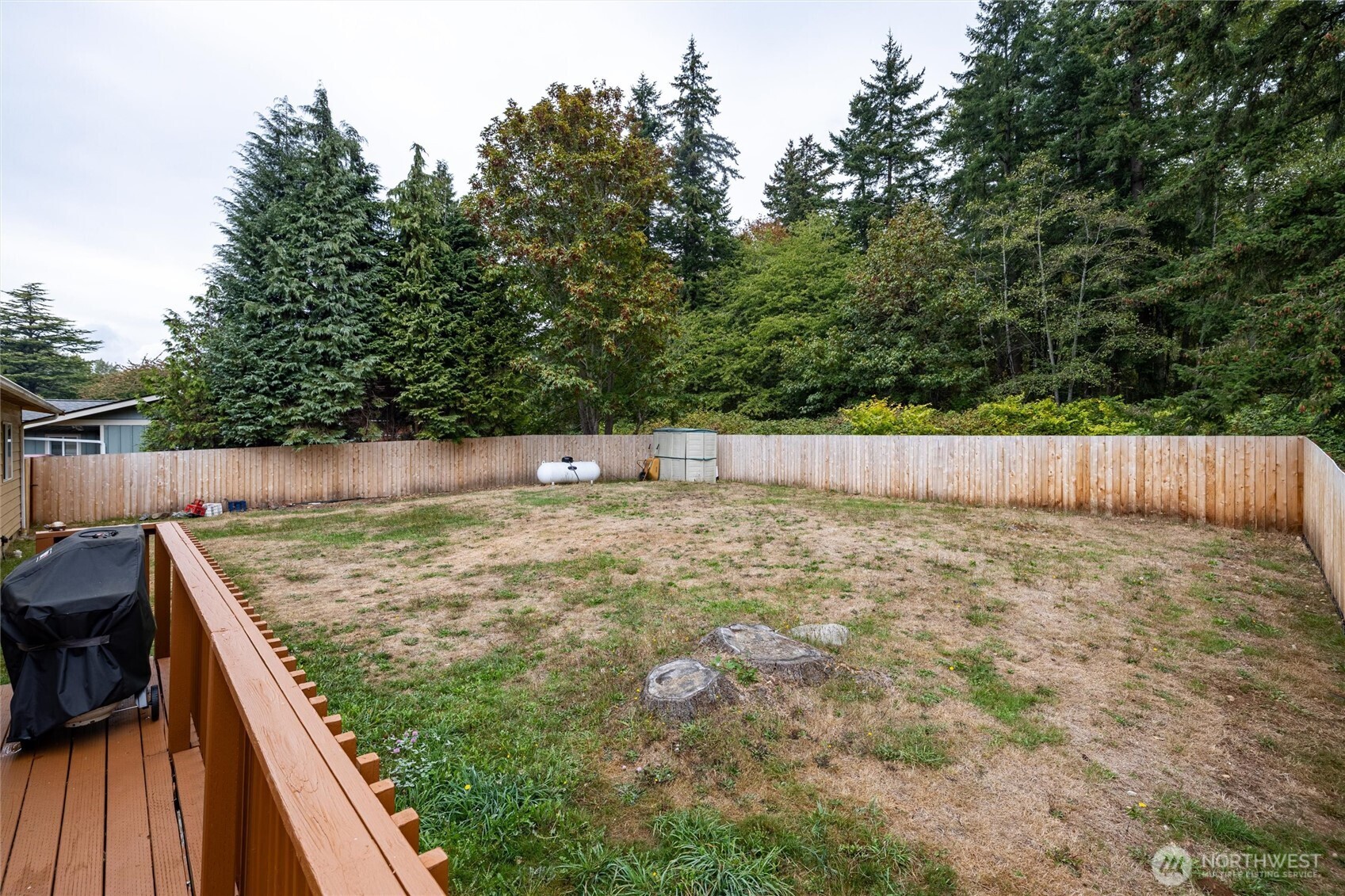 9744 Vista Terrace Property Photo 9