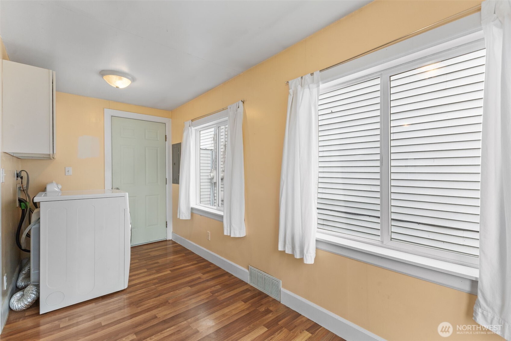 215 Milwaukee Boulevard Property Photo 13