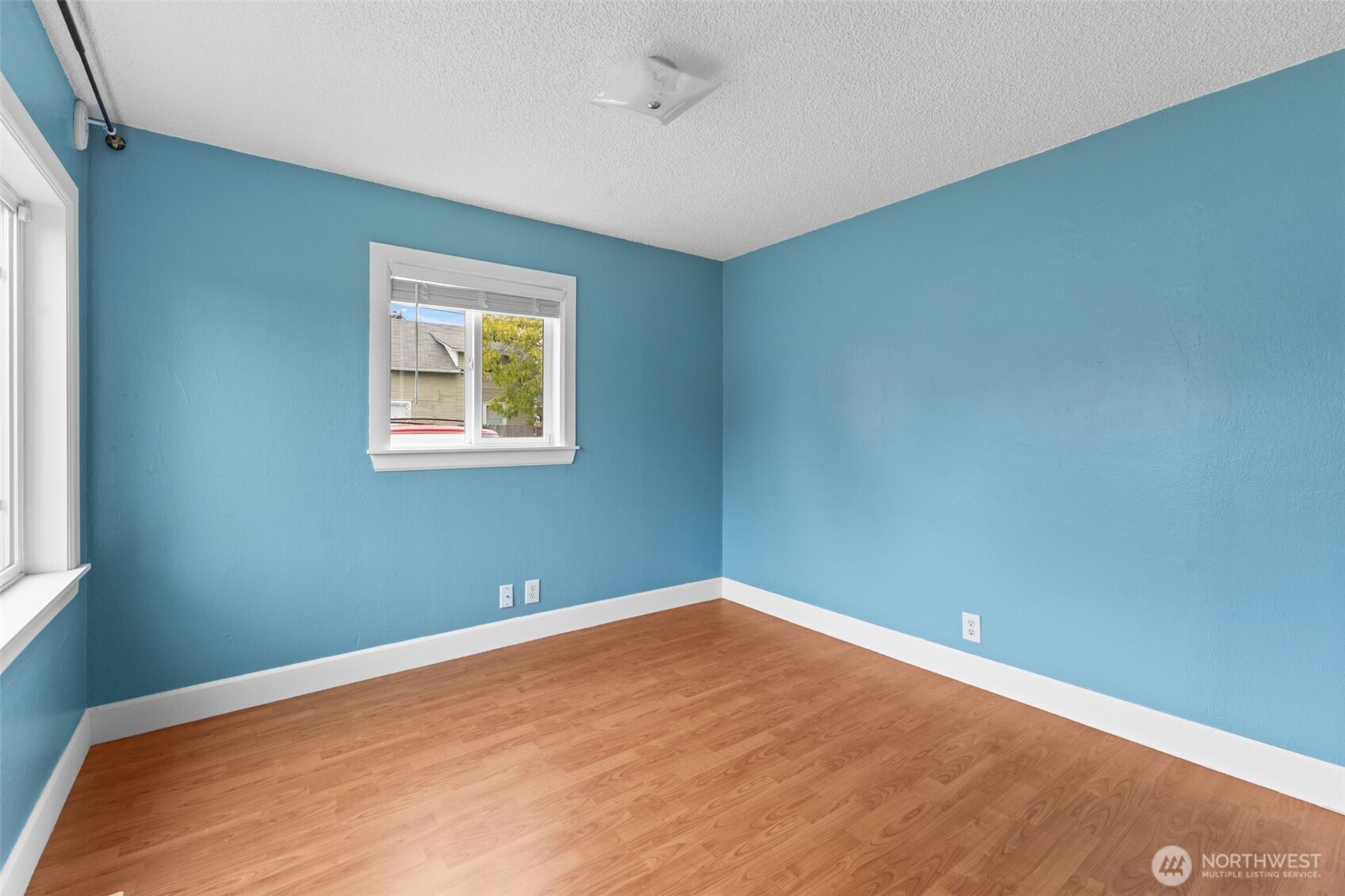 215 Milwaukee Boulevard Property Photo 15