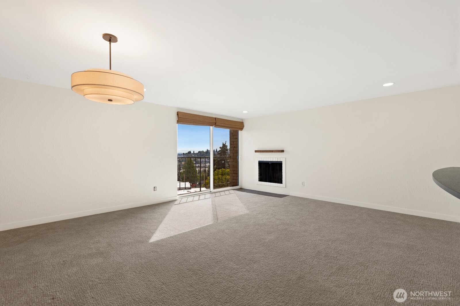 3710 25th Place 405 Property Photo 18