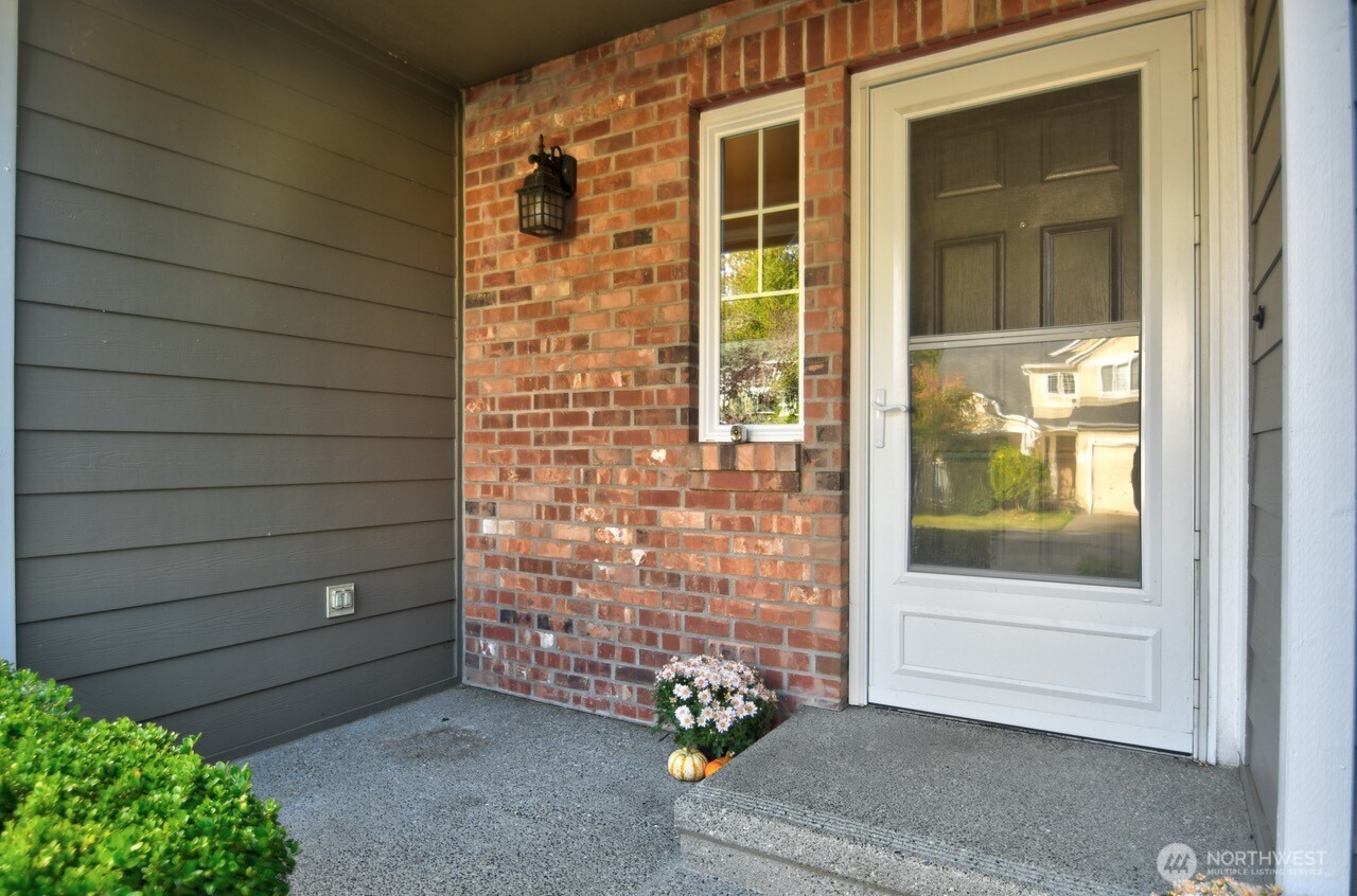 2927 Westside Drive Property Photo 2
