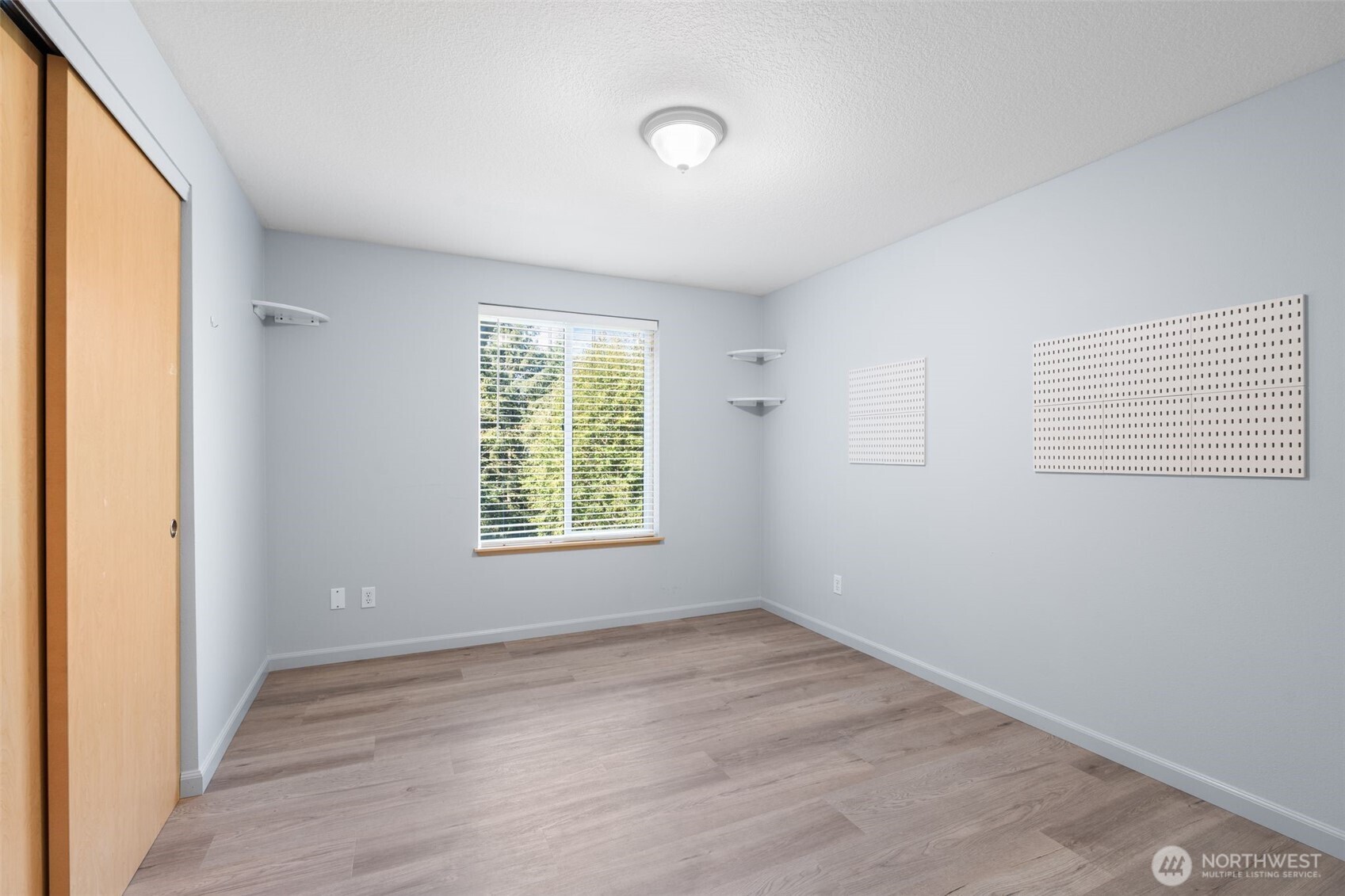 410 Vivian Road Property Photo 27