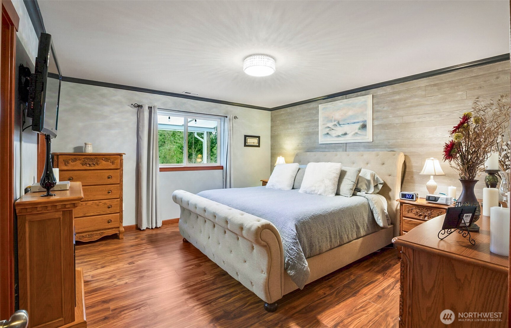 1317 252nd Street Property Photo 10
