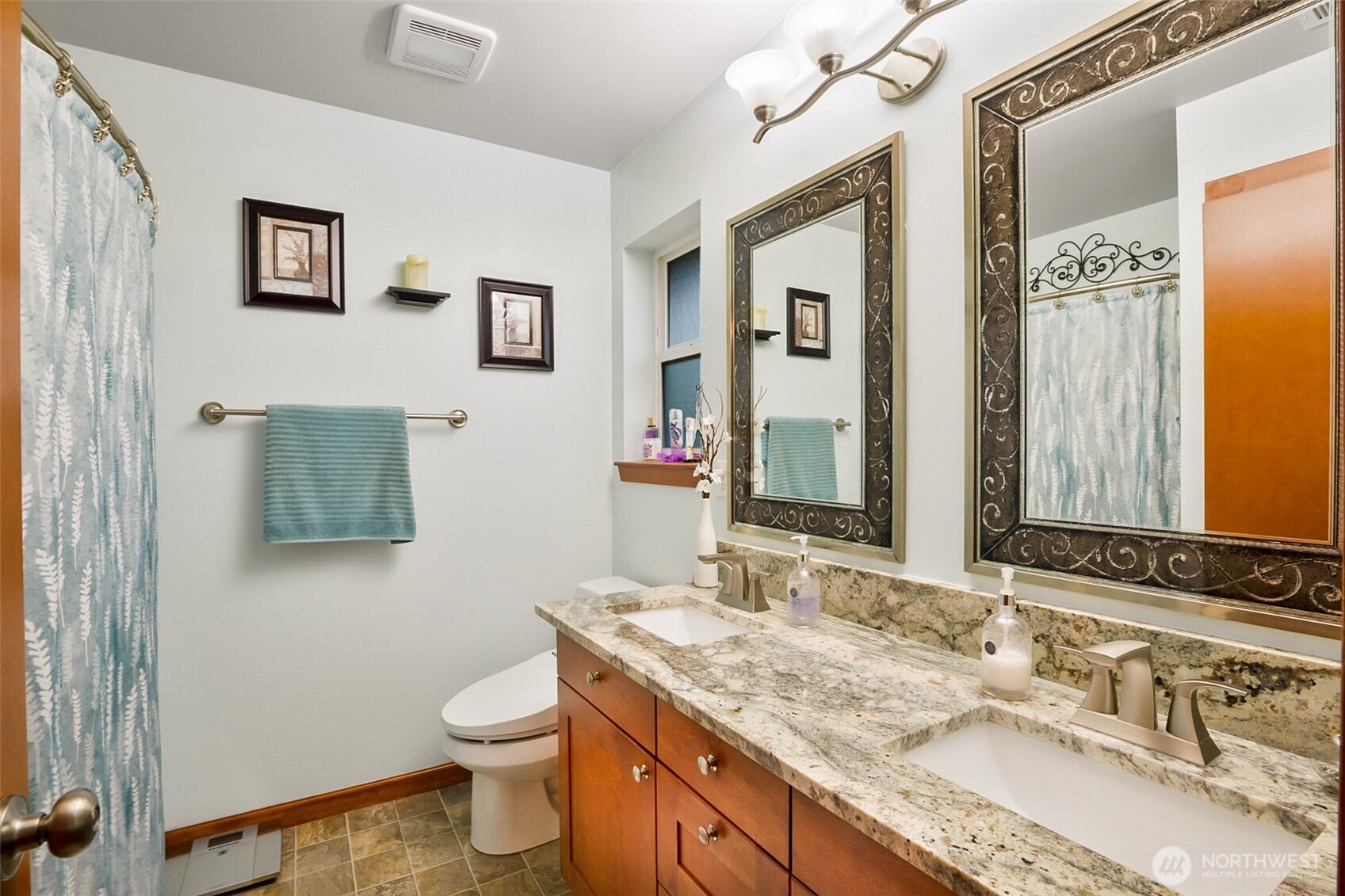 1317 252nd Street Property Photo 12