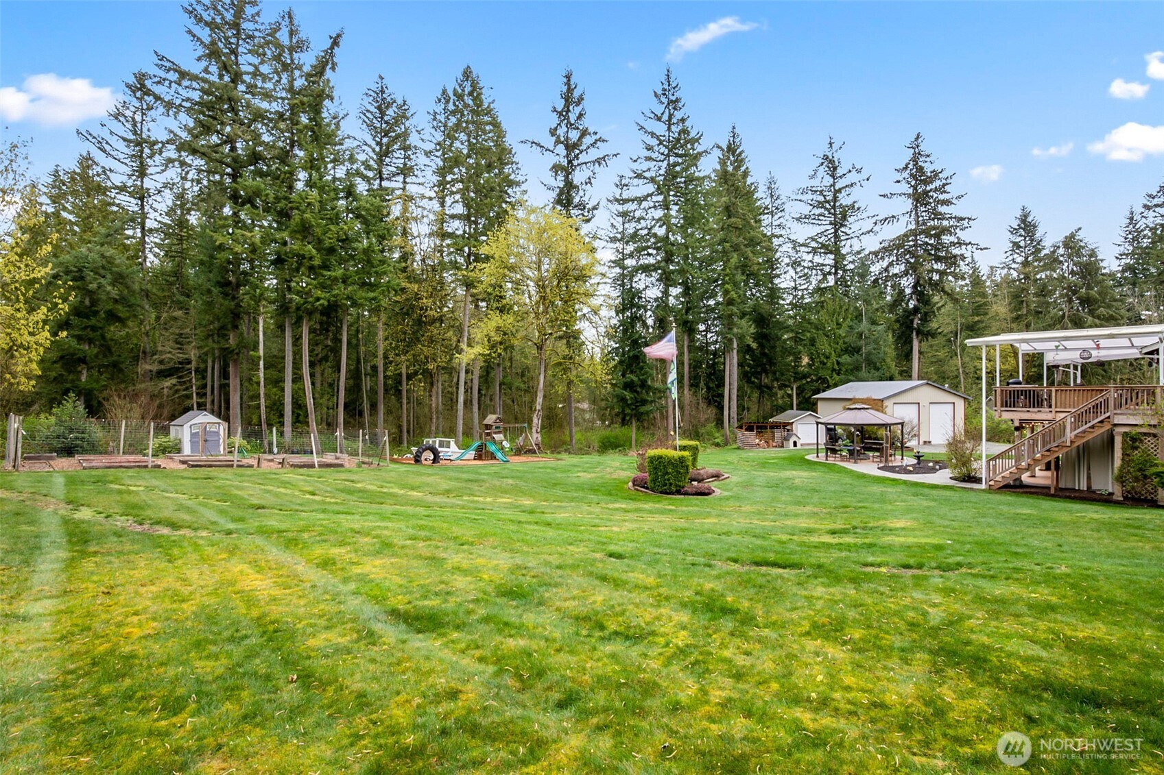 1317 252nd Street Property Photo 24
