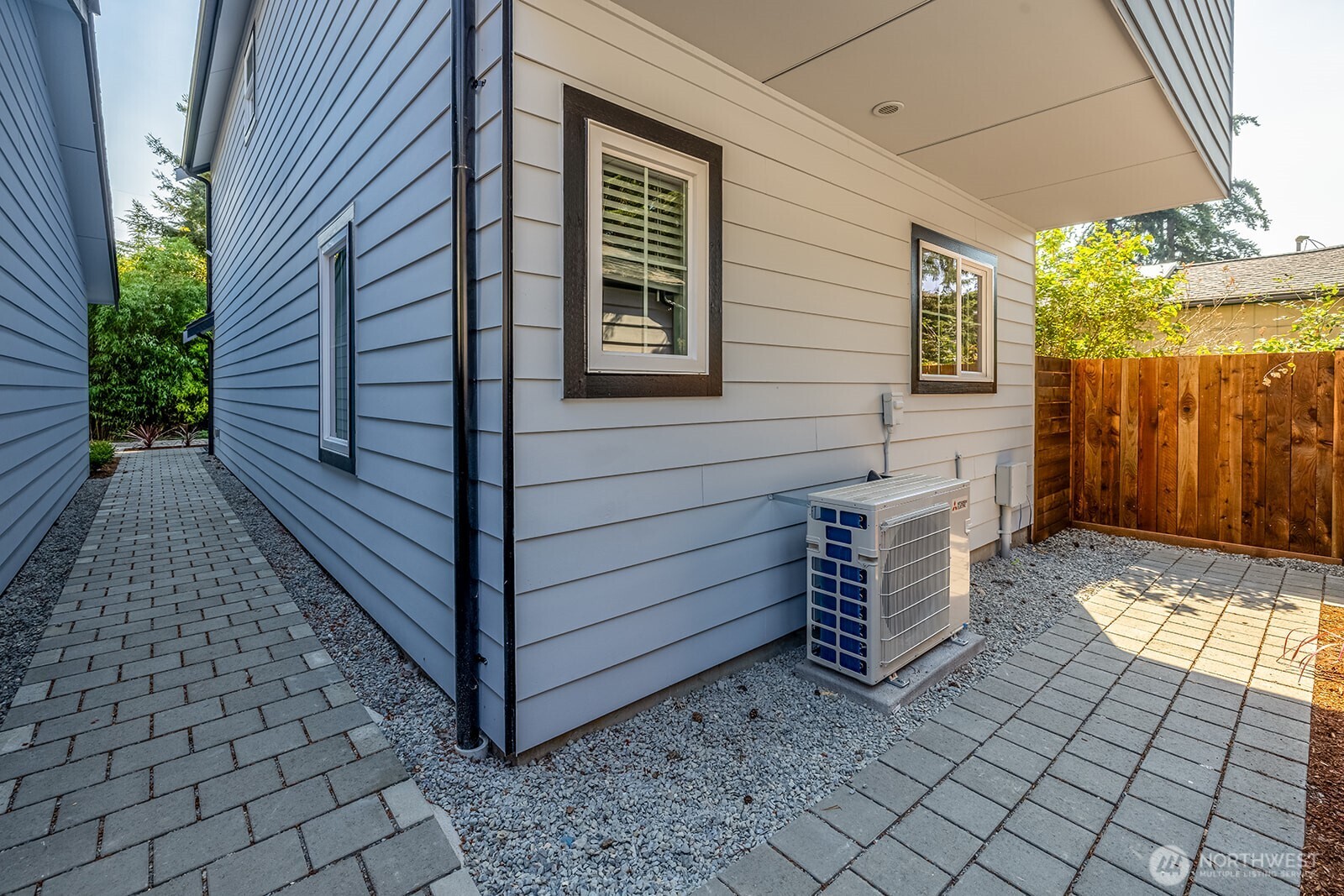 13730 Stone Avenue Property Photo 18