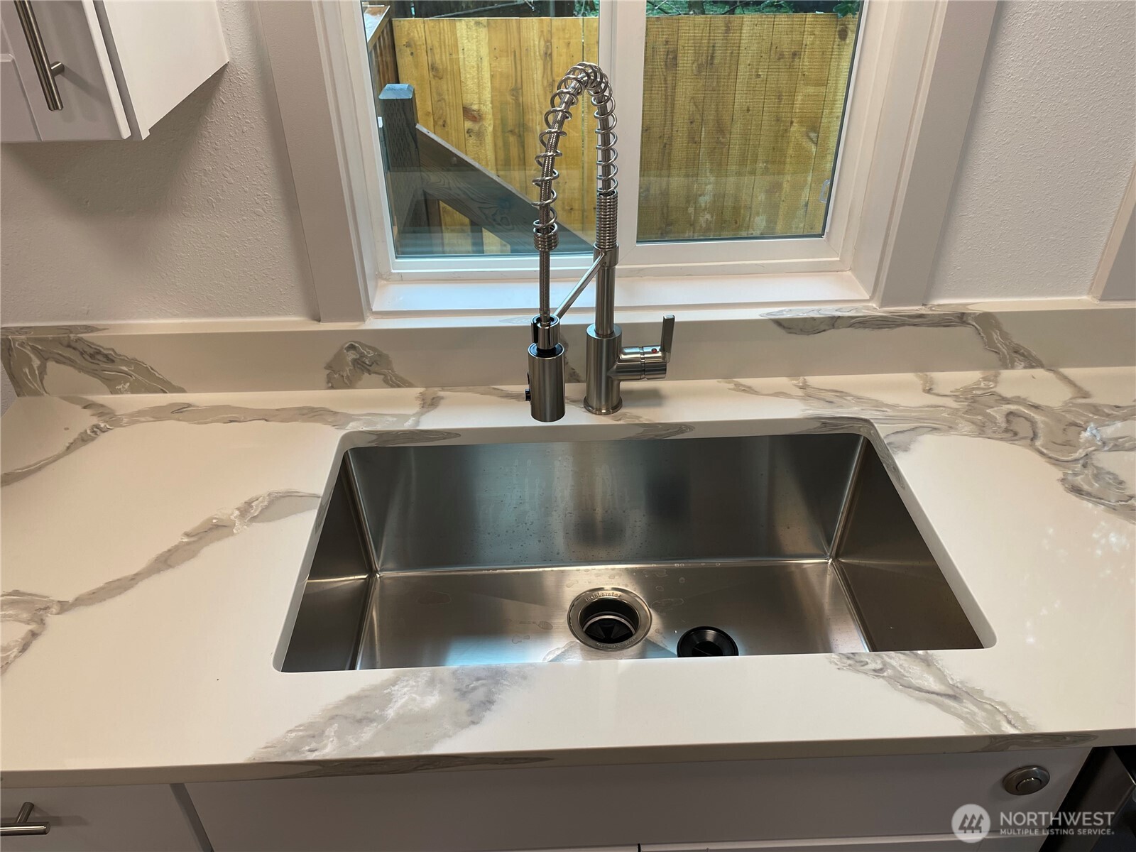 827 West Valley Highway 46 Property Photo 13