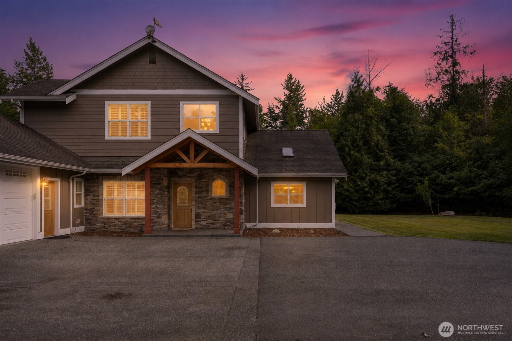 9580 Freedom Place Property Photo 2