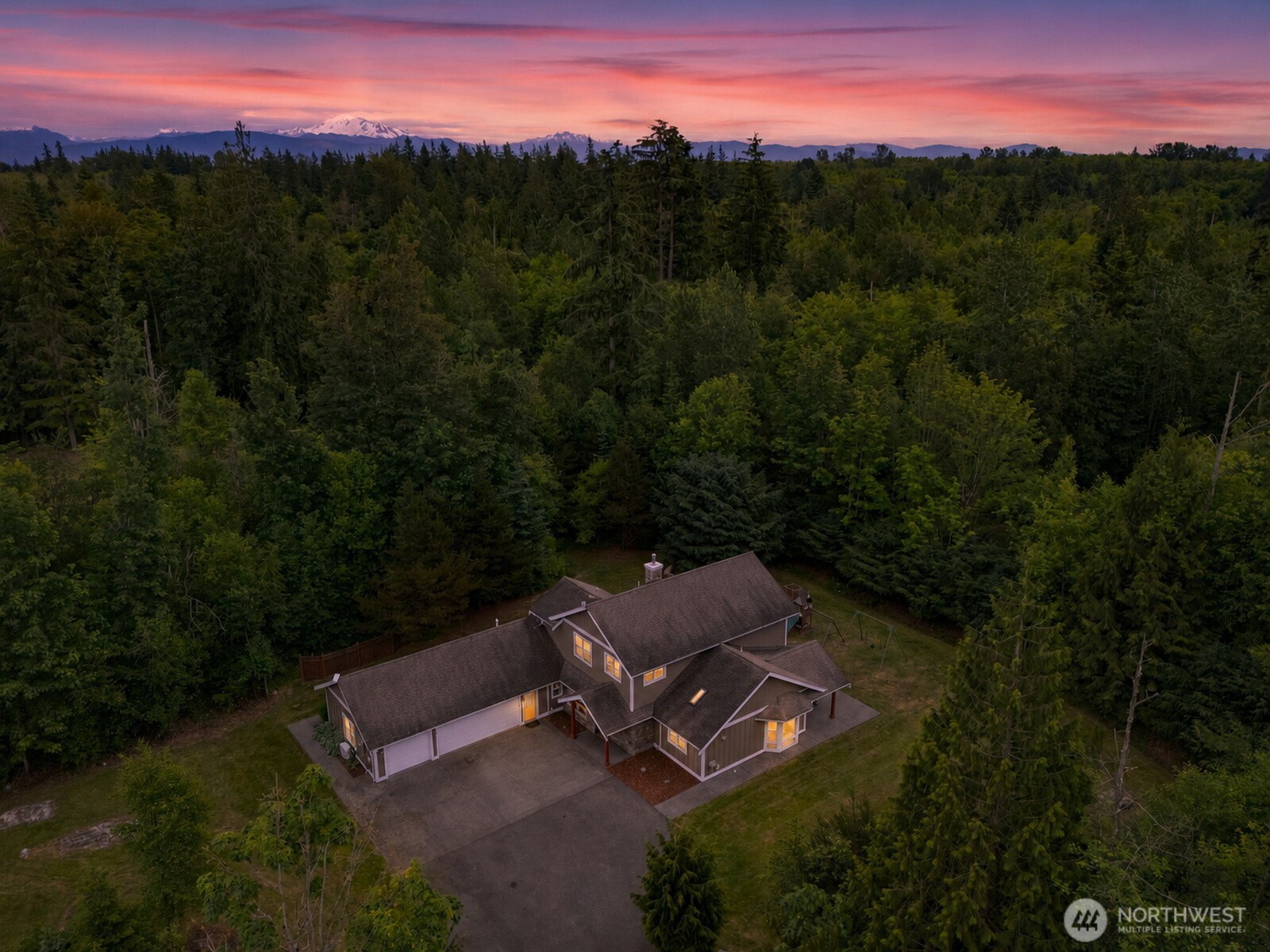 9580 Freedom Place Property Photo 4