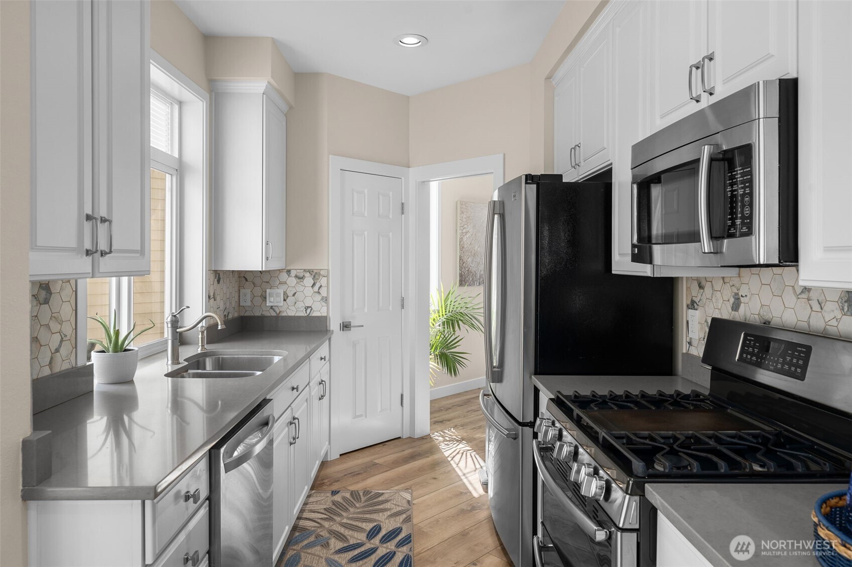 4234 249th Court Property Photo 16