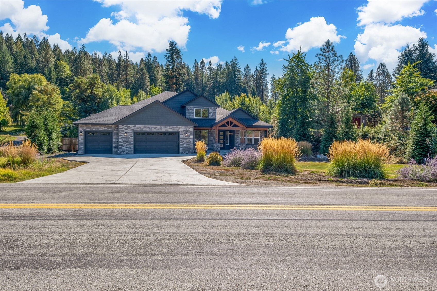 9567 East Leavenworth Road Property Photo 1