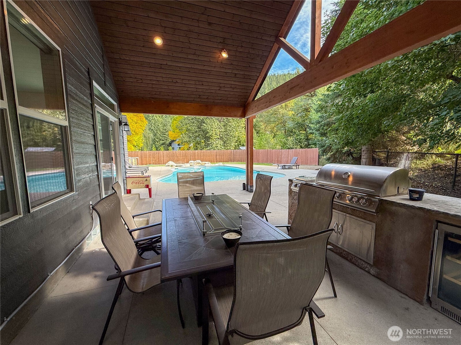 9567 East Leavenworth Road Property Photo 8