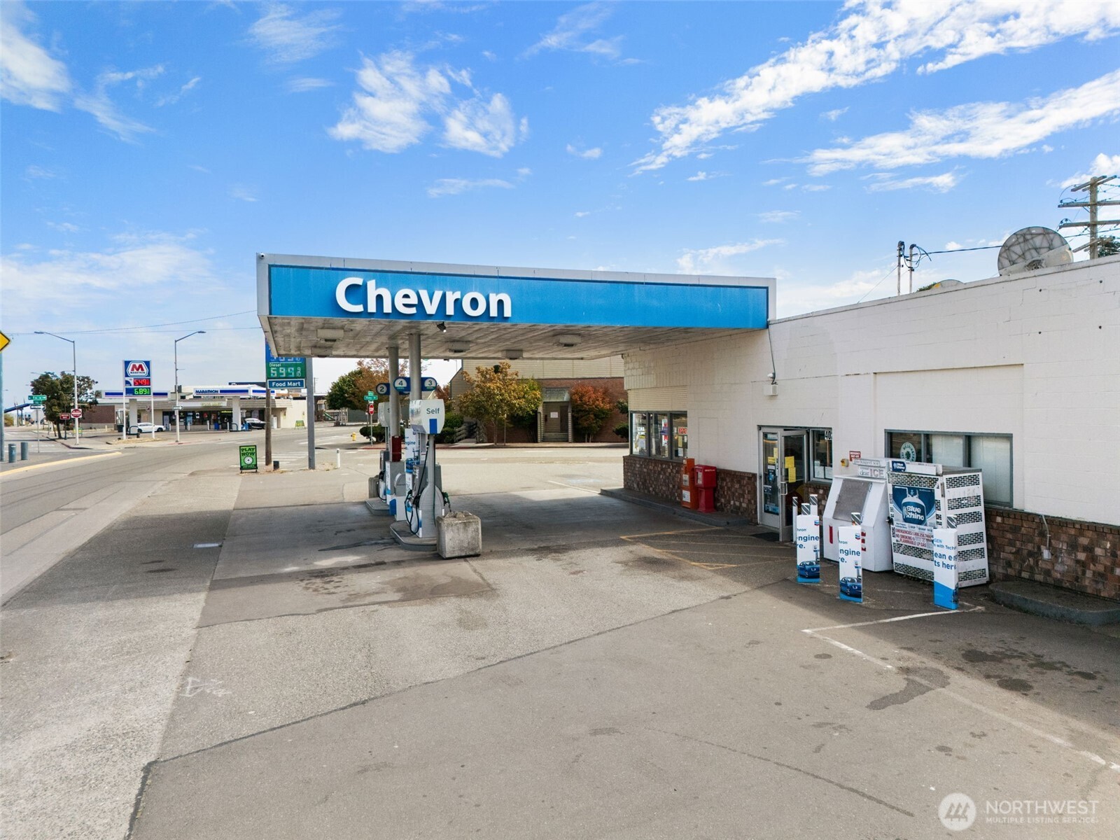 402 Marine Drive Property Photo 1