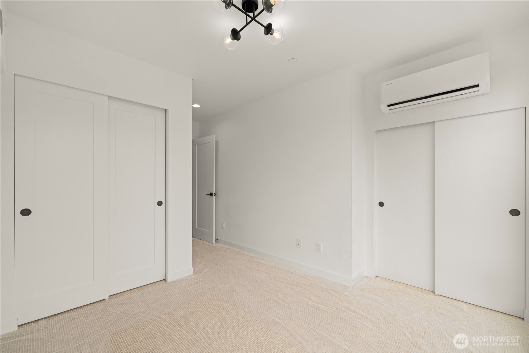 4701 C Wallingford Avenue Property Photo 15