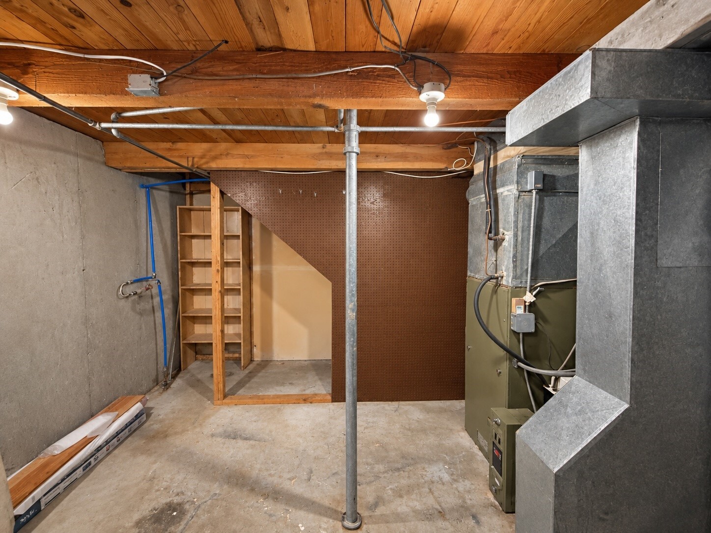 208 E Hillside Drive Property Photo 19